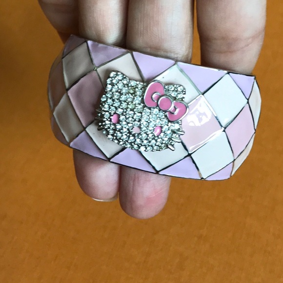 Hello Kitty bangle - Picture 2 of 5